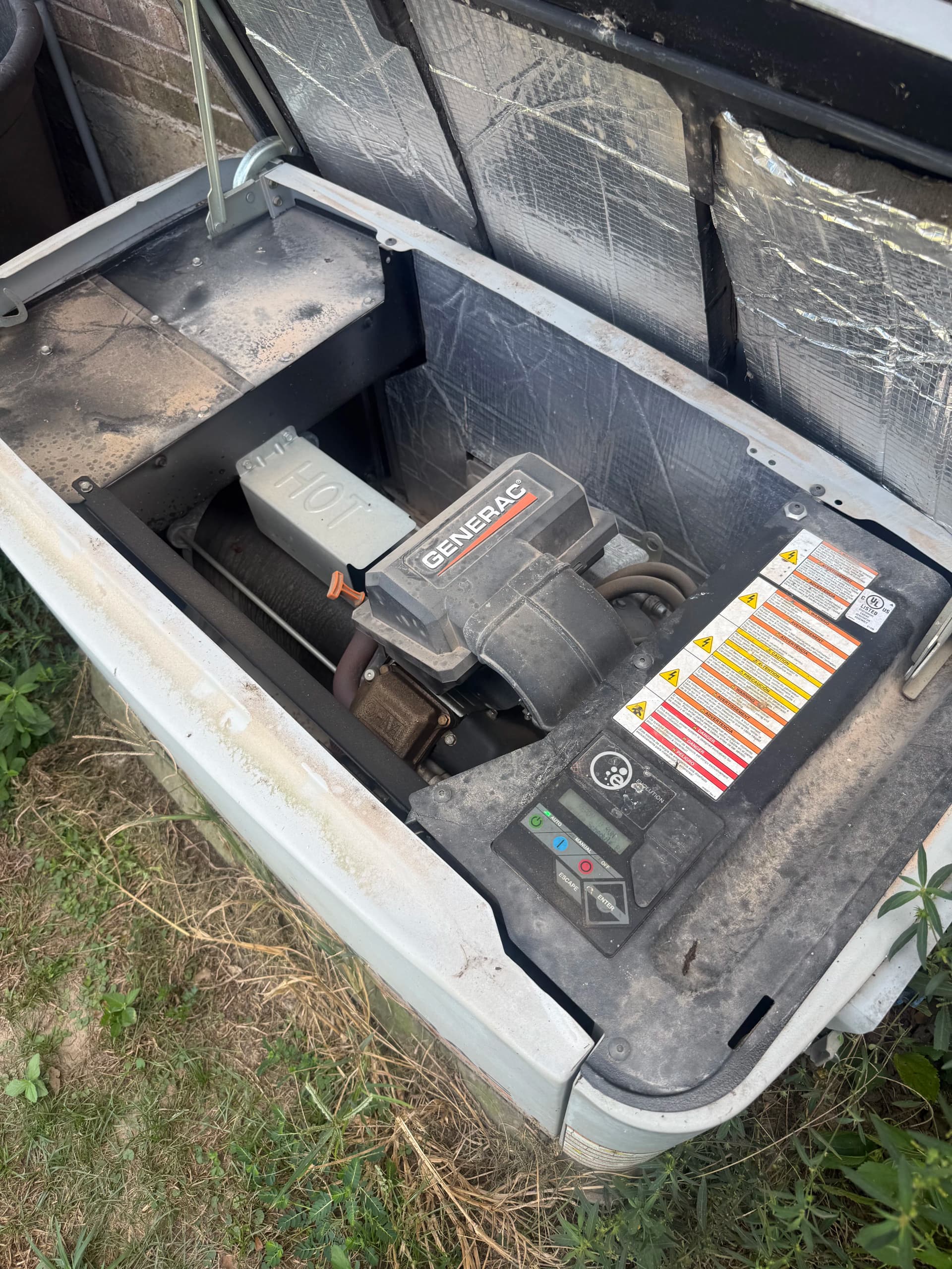 Gallery photos for This Generac Was Running Rough After 5 Years Without Service: Image #2